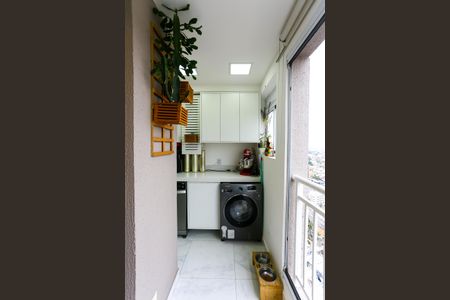 Apartamento à venda com 52m², 2 quartos e 1 vaga Apartamento à venda com 52m², 2 quartos e 1 vagaVaranda