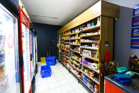 Apartamento à venda com 52m², 2 quartos e 1 vaga Apartamento à venda com 52m², 2 quartos e 1 vagamercado