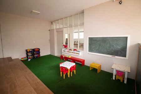 Apartamento à venda com 115m², 2 quartos e 1 vagaÁrea comum