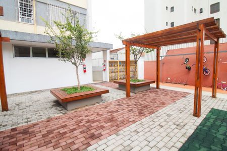 Apartamento à venda com 115m², 2 quartos e 1 vagaÁrea comum