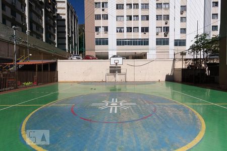 Apartamento para alugar com 50m², 3 quartos e sem vagaÁrea externa