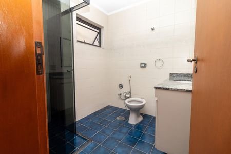 Apartamento para alugar com 140m², 3 quartos e 2 vagas Apartamento para alugar com 140m², 3 quartos e 2 vagasBanheiro da Suite