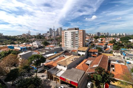 Apartamento para alugar com 140m², 3 quartos e 2 vagas Apartamento para alugar com 140m², 3 quartos e 2 vagasVista da Janela da Suite