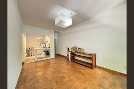 Apartamento à venda com 70m², 2 quartos e sem vagaSala
