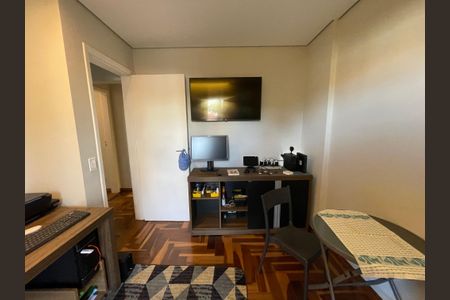 Apartamento à venda com 76m², 3 quartos e 2 vagas Apartamento à venda com 76m², 3 quartos e 2 vagasQuarto 2