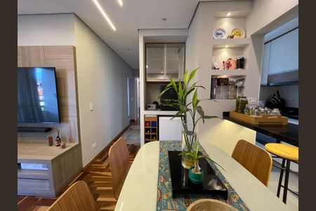 Apartamento à venda com 76m², 3 quartos e 2 vagas Apartamento à venda com 76m², 3 quartos e 2 vagasSala