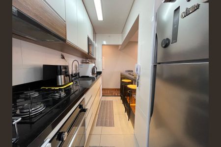 Apartamento à venda com 76m², 3 quartos e 2 vagas Apartamento à venda com 76m², 3 quartos e 2 vagasCozinha