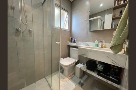 Apartamento à venda com 76m², 3 quartos e 2 vagas Apartamento à venda com 76m², 3 quartos e 2 vagasBanheiro da Suíte