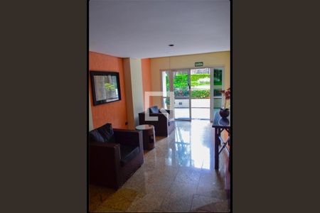 Apartamento à venda com 76m², 3 quartos e 2 vagas Apartamento à venda com 76m², 3 quartos e 2 vagasÁrea Comum