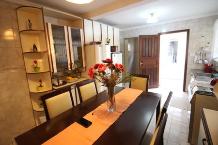 Casa para alugar com 125m², 3 quartos e 2 vagasCozinha