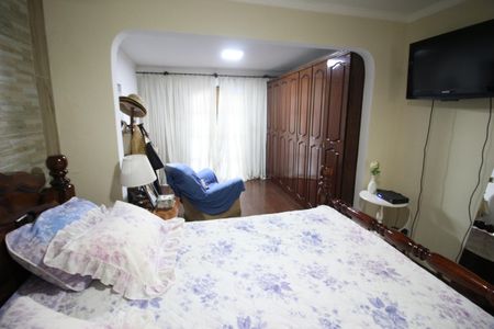 Casa para alugar com 125m², 3 quartos e 2 vagasSuíte 1