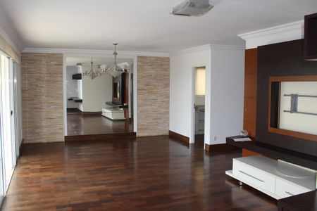 Apartamento à venda com 156m², 3 quartos e 4 vagasSala