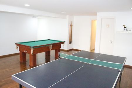 Apartamento à venda com 156m², 3 quartos e 4 vagasÁrea de jogos