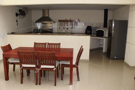 Apartamento à venda com 156m², 3 quartos e 4 vagasÁrea comum - Churrasqueira