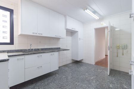 Apartamento para alugar com 150m², 3 quartos e 2 vagasCozinha