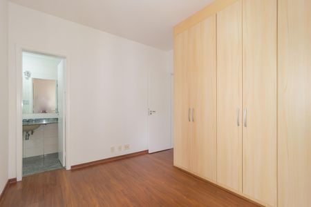 Apartamento para alugar com 150m², 3 quartos e 2 vagasSuíte 1