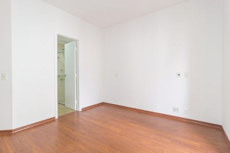Apartamento para alugar com 150m², 3 quartos e 2 vagasSuíte 3