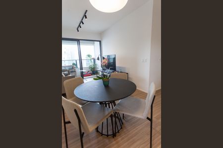 Apartamento para alugar com 76m², 2 quartos e 2 vagasSala de Jantar