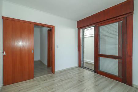 Casa à venda com 255m², 3 quartos e 4 vagasQuarto 2 - Suíte