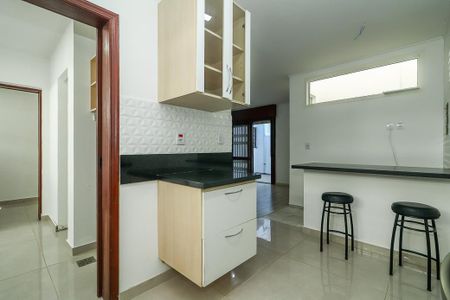 Casa à venda com 255m², 3 quartos e 4 vagasCozinha