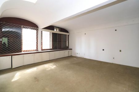 Casa à venda com 695m², 3 quartos e 1 vaga Casa à venda com 695m², 3 quartos e 1 vagaSuíte 2