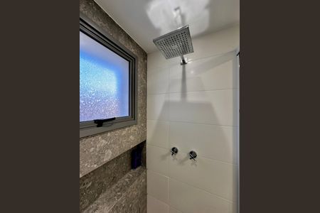 Apartamento à venda com 131m², 3 quartos e 2 vagas Apartamento à venda com 131m², 3 quartos e 2 vagasBanheiro Suíte 3