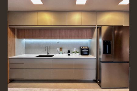 Apartamento à venda com 131m², 3 quartos e 2 vagas Apartamento à venda com 131m², 3 quartos e 2 vagasCozinha