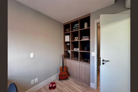 Apartamento à venda com 131m², 3 quartos e 2 vagas Apartamento à venda com 131m², 3 quartos e 2 vagasSuíte 2