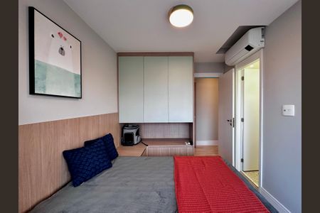 Apartamento à venda com 131m², 3 quartos e 2 vagas Apartamento à venda com 131m², 3 quartos e 2 vagasSuíte 1