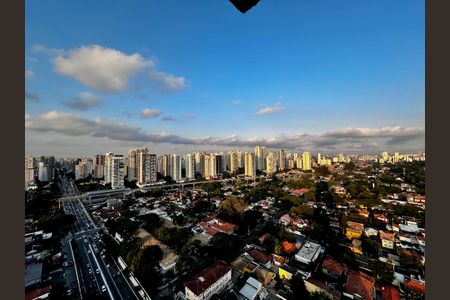 Apartamento à venda com 131m², 3 quartos e 2 vagas Apartamento à venda com 131m², 3 quartos e 2 vagasVista