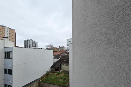 Apartamento à venda com 106m², 3 quartos e 2 vagasVista da Suíte 2