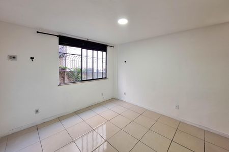 Apartamento para alugar com 60m², 3 quartos e 1 vaga Apartamento para alugar com 60m², 3 quartos e 1 vagaSala