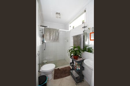 Casa à venda com 1300m², 4 quartos e 5 vagas Casa à venda com 1300m², 4 quartos e 5 vagasBanheiro de Serviço 2