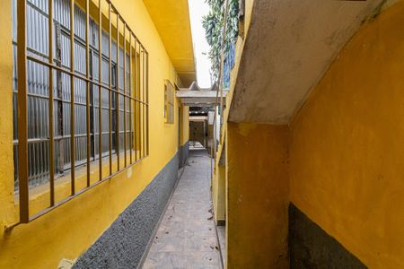 Casa para alugar com 170m², 3 quartos e 2 vagasCorredor