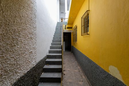 Casa para alugar com 170m², 3 quartos e 2 vagasCorredor