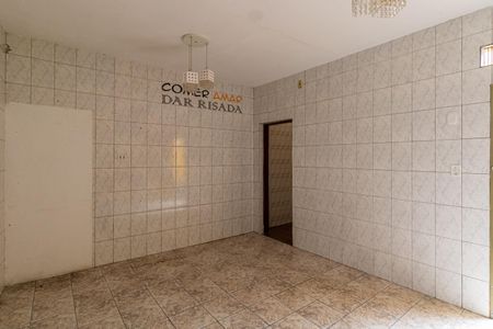 Casa para alugar com 170m², 3 quartos e 2 vagasCozinha