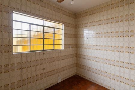 Casa para alugar com 170m², 3 quartos e 2 vagasQuarto 2