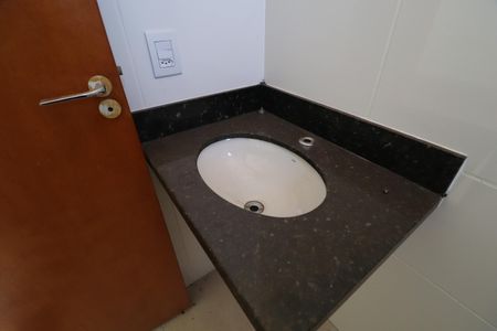 Apartamento para alugar com 118m², 2 quartos e 1 vagaTerraço - Banheiro