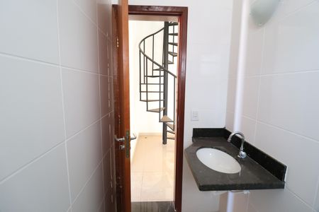 Apartamento para alugar com 118m², 2 quartos e 1 vagaBanheiro Social