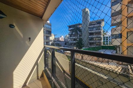 Apartamento para alugar com 60m², 1 quarto e 1 vagaVaranda