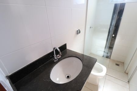 Apartamento para alugar com 59m², 2 quartos e 1 vagaBanheiro Social