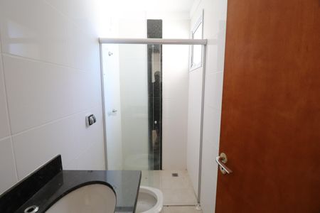 Apartamento para alugar com 59m², 2 quartos e 1 vagaBanheiro do Quarto 3