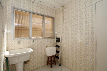 Apartamento para alugar com 108m², 2 quartos e 1 vagaÁrea de Serviço