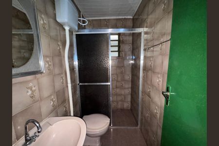 Casa à venda com 120m², 3 quartos e 2 vagas Casa à venda com 120m², 3 quartos e 2 vagasBanheiro