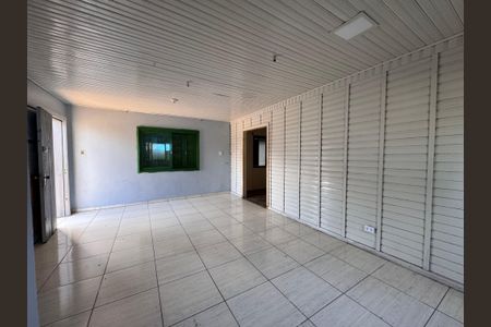 Casa à venda com 120m², 3 quartos e 2 vagas Casa à venda com 120m², 3 quartos e 2 vagasSala