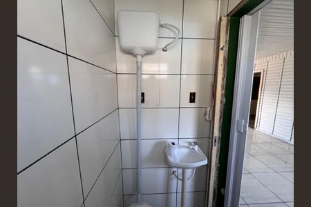 Casa à venda com 120m², 3 quartos e 2 vagas Casa à venda com 120m², 3 quartos e 2 vagasLavabo