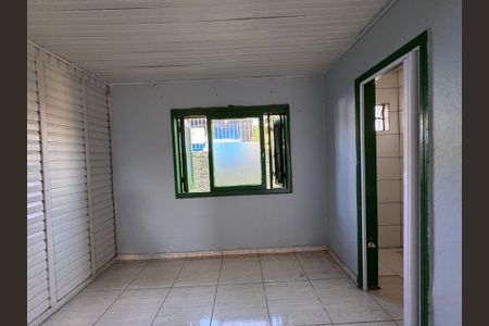 Casa à venda com 120m², 3 quartos e 2 vagas Casa à venda com 120m², 3 quartos e 2 vagasSala