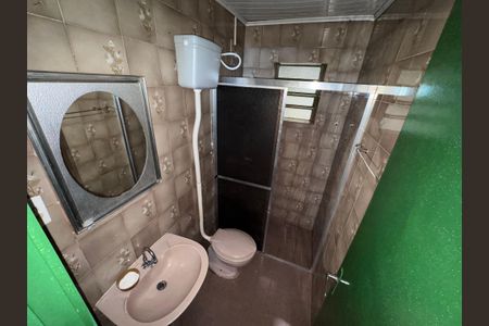 Casa à venda com 120m², 3 quartos e 2 vagas Casa à venda com 120m², 3 quartos e 2 vagasBanheiro