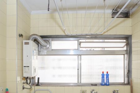 Apartamento à venda com 103m², 3 quartos e 1 vagaÁrea de Serviço