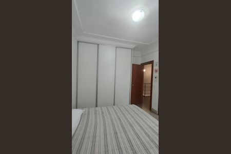 Casa de condomínio à venda com 520m², 4 quartos e 3 vagasSuíte 3